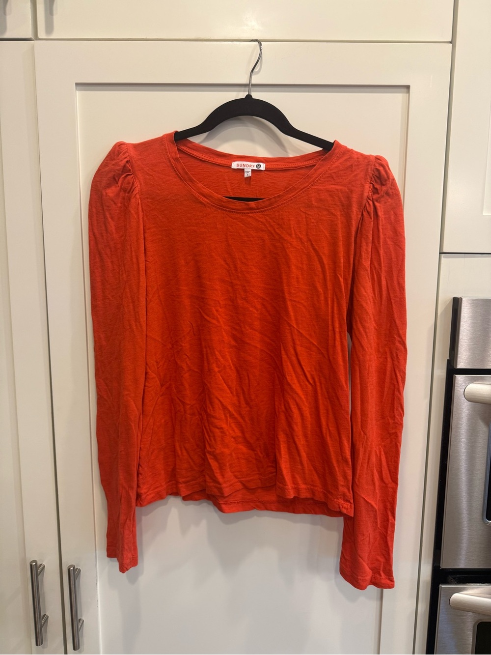 Sundry Puff-Sleeve Long Sleeve Tee in Vibrant Orange